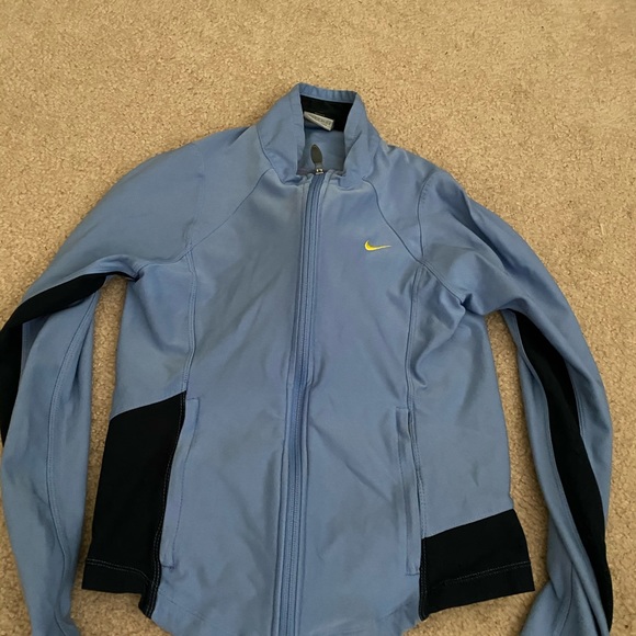 dri fit jacket for gym